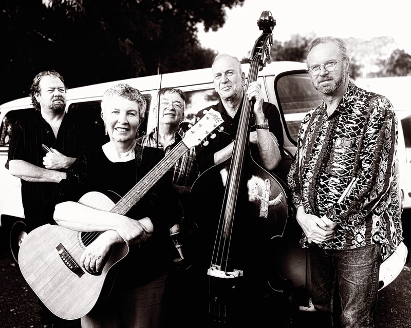 Sue Baker and The Sourdoughs at Sinclairs Gully